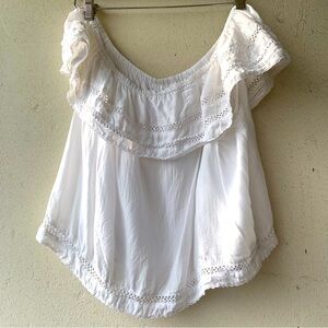 Wilfred White Ruffled Women's Top